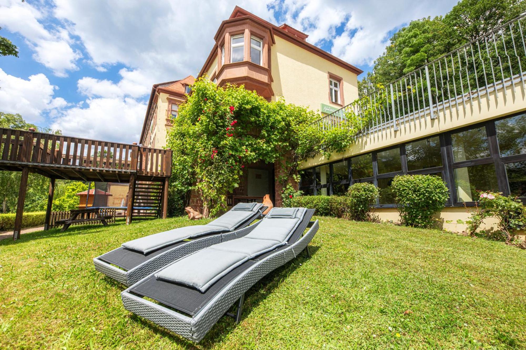 Roomingtons Hotel Franziskushoehe Lohr Esterno foto