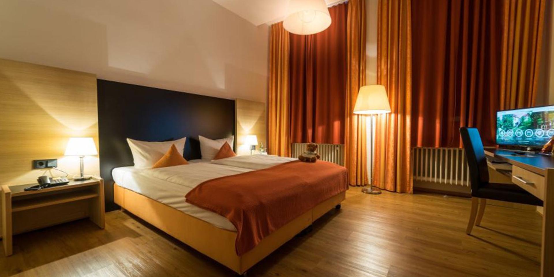 Roomingtons Hotel Franziskushoehe Lohr Esterno foto